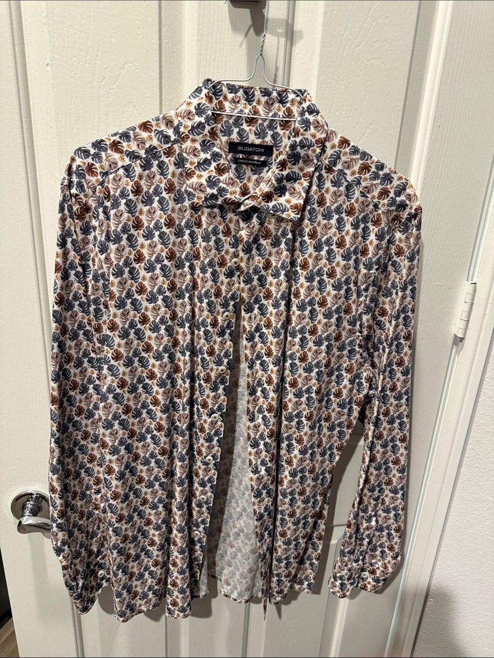 Bugatchi White Button-Down Shirt with Blue & Brown Leaf Pattern